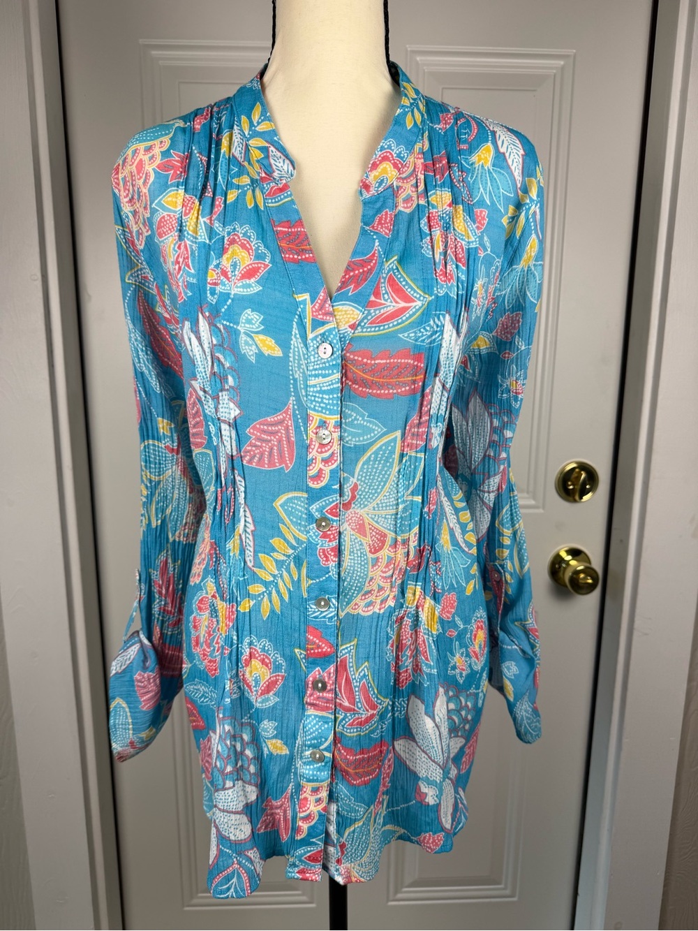 Ruby Rd. Blue Floral Button-Front Tunic with Pink & Yellow Accents